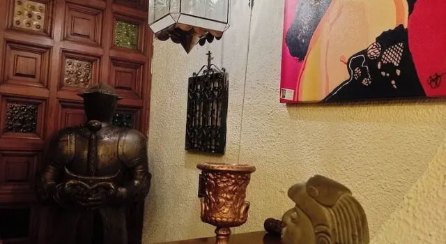 Suite H la ermita, Забронировать Апарт-отель Апарт-отели Сан-Мигель-де-Альенде, рядом с Las Monjas Temple, Апарт-отель