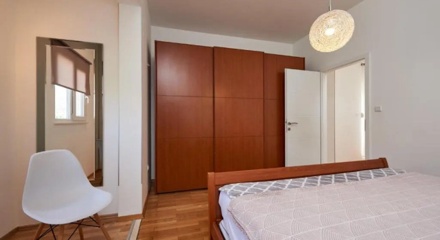 Apartmani Sara i Klara, Забронировать Отель Отели Трогир 3 звезды, рядом с Church of St. Barbara, 3*
