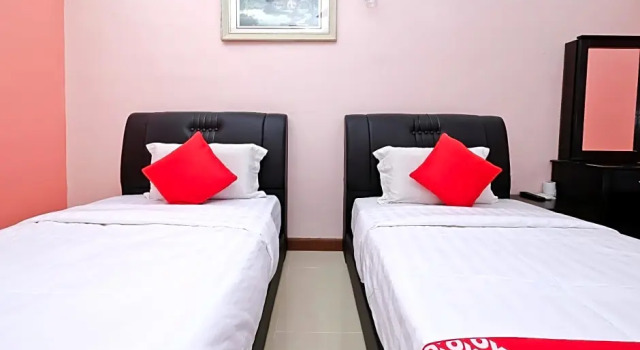 Номер Deluxe OYO 714 Arina Hotel