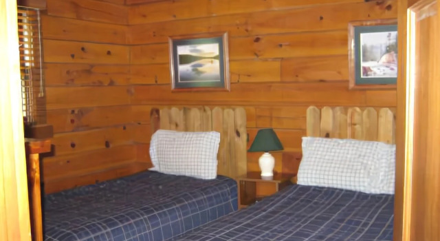 Holiday Hills Resort, Buchen Sie Resort Gilbertsville Kentucky
