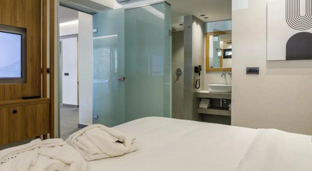 Семейный люкс Utopia Luxury Suites