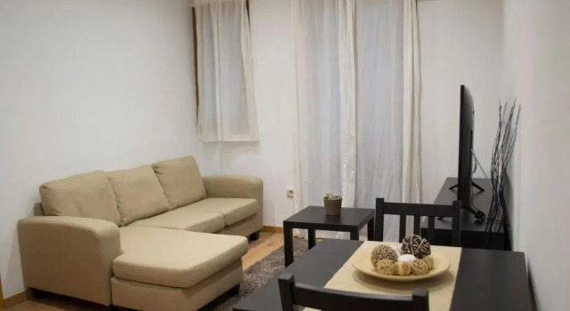 Apartamenticos Boggiero IV, Buchen Sie Hotel Saragossa 