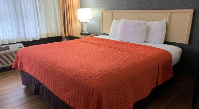 RW Hotel