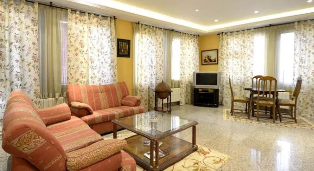 Hostal Goyo Garray
