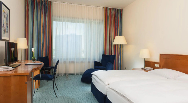 Семейный номер Comfort Maritim Hotel Frankfurt