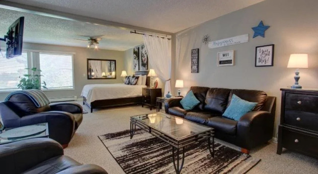 Anchorage Uptown Suites-Condos, Rezerwuj Hotel Anchorage Alaska