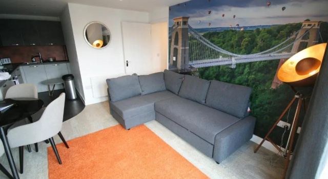 Your Apartment Brunel Loft - No.2, Забронировать Апартаменты/квартира Апартаменты Бристоля, рядом с We The Curious, Апартаменты/квартира