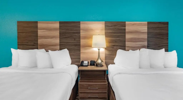 Четырёхместный номер Standard La Quinta by Wyndham Sevierville / Kodak