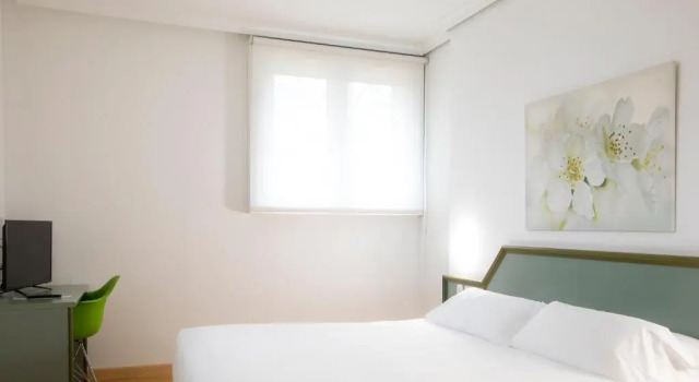 Полулюкс Hotel Urdanibia Park