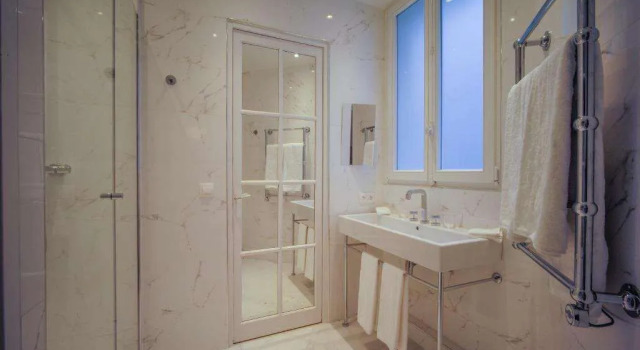 Relais12Bis Bed & Breakfast By Eiffel Tower, Забронировать Отель Париж Иль-де-Франс, рядом с Comedie Tour Eiffel