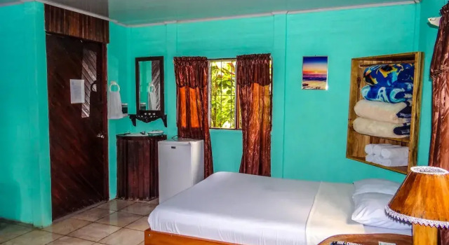 Posada Río Celeste La Amistad, Prenota Casa vacanze Hotel a Alajuela con parcheggio, Parcheggio
