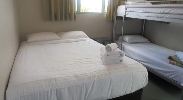 Четырёхместный номер Standard Utopian Motel Taupo - Hostel