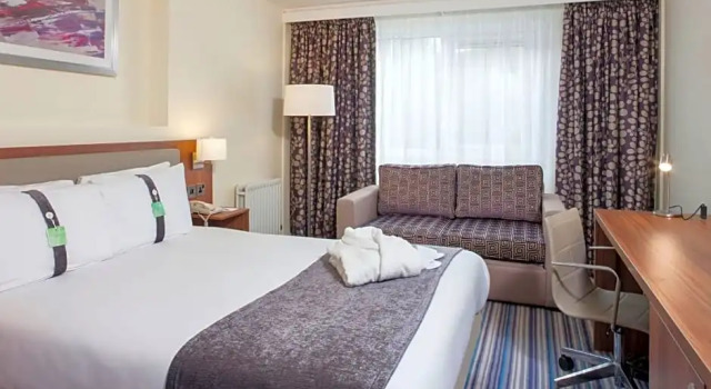 Номер Premium Holiday Inn Stoke on Trent M6 Jct15 by IHG