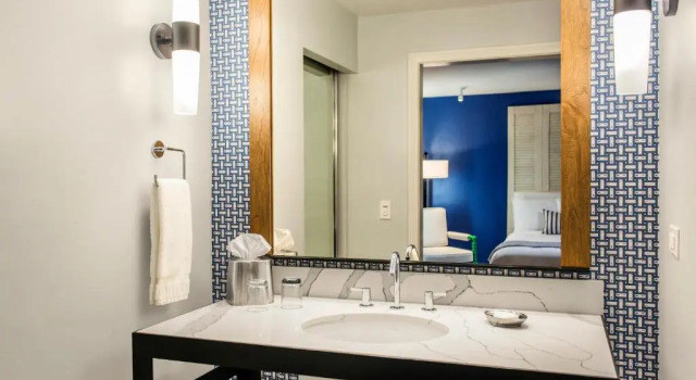 Номер Lanai Garden Premium Paradise Point Resort & Spa