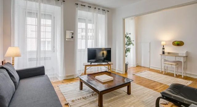 Sunny Apartment in Príncipe Real