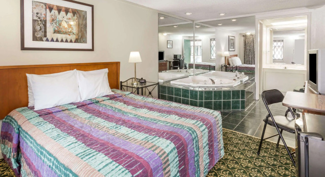 Люкс Knights Inn Racine