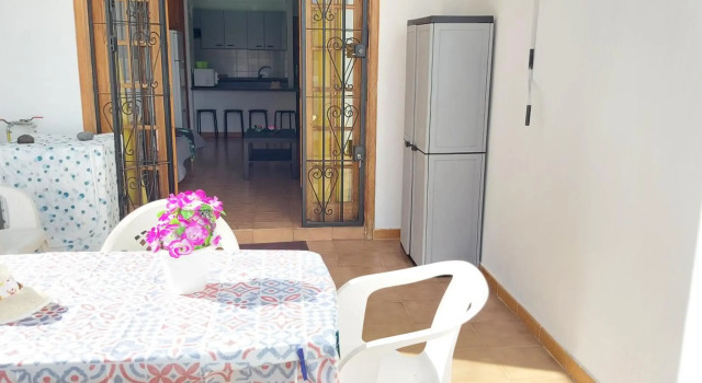 Los Cristianos Apartment, 1 bedroom Wifi Free & Big Terrace, Prenota Appartamento Hotel a Tenerife con piscina, Piscina
