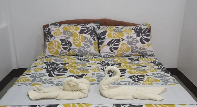 Huoneisto Cayabyabs Apartment