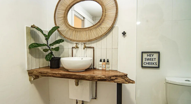 Четырёхместный номер Standard Shelbourne Boutique Lodge