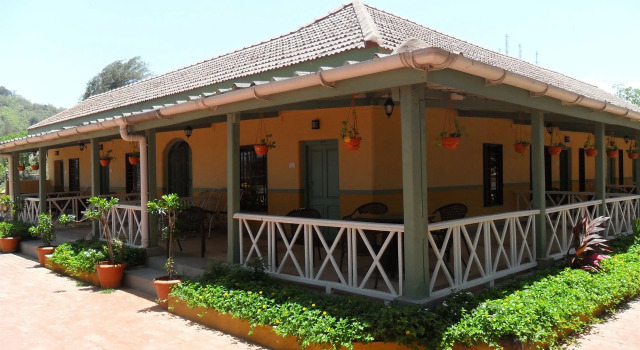 Golden Swan Beach Resort