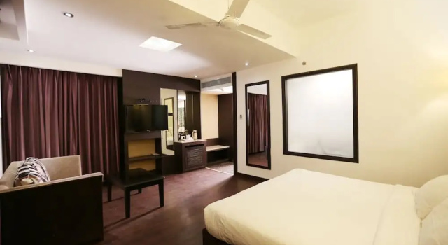 Номер Luxury с балконом Hotel Oyster