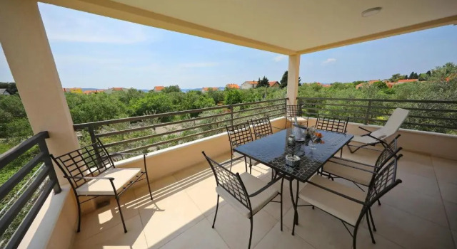 Апартаменты с видом на море Villa Olive Garden