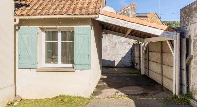 Maison de Bourg a Deux Pas de la Mer