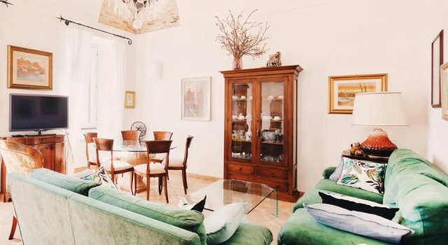 Апартаменты Appartamento Fronte Mare a Ospedaletti by Wonderful Italy
