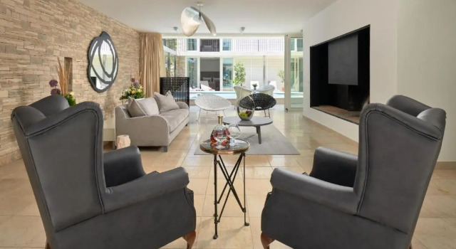 Villa Petra - Bol, Забронировать Вилла Бизнес-отели Бола, рядом с Пляж Порт Бол, 4* 5*