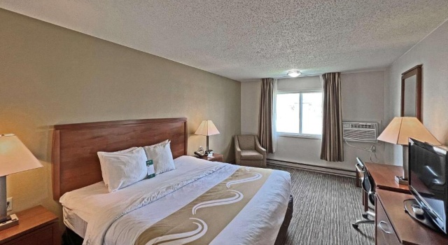 Номер Standard Quality Inn Mitchell I-90