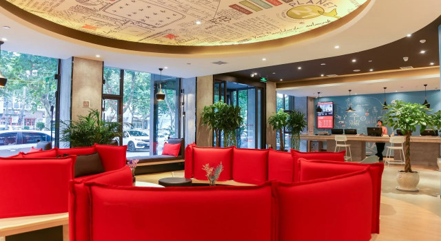 ibis Weinan Normal University Chaoyang Street Hotel