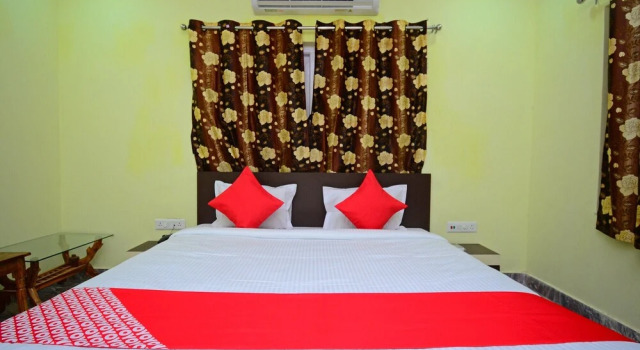 OYO 30742 Amita Guest House