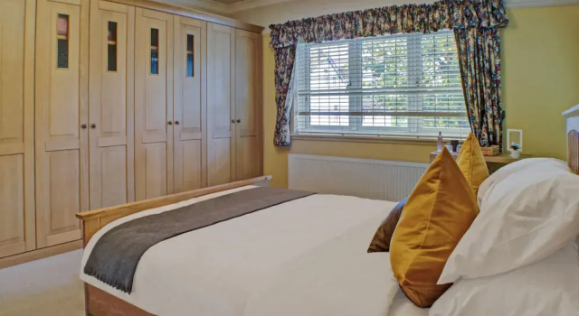 OYO Wayside Hotel