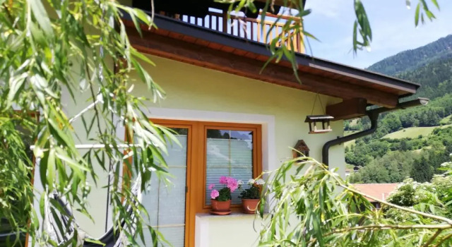 Коттедж с 3 комнатами Berg & Seezeit im Landhaus Benthen für 6 Personen