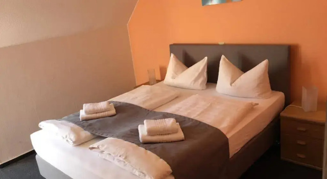 Hotel Grüner Baum, Забронировать Отель Хамм Ruhr area
