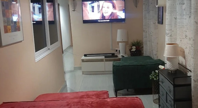 Nana Adu's Guesthouse, Rezerwuj Hotel Hotele 3-gwiazdkowe w Koforidua, 3*