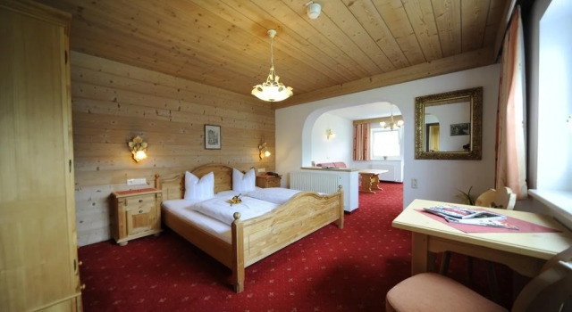 Hotel Rotlechhof, Prenota Hotel Berwang Zugspitz Arena