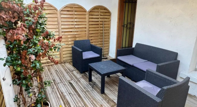 Апартаменты c 1 комнатой Studio Neuf Climatisé avec Terrasse #4