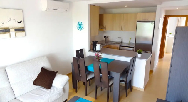 Relaxed Holiday in a Child and Family Friendly Garden, Naranjos 5, Prenota Casa vacanze Ville a Murcia, Villa