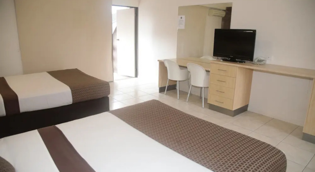 Номер Deluxe с балконом Reef Gateway Hotel