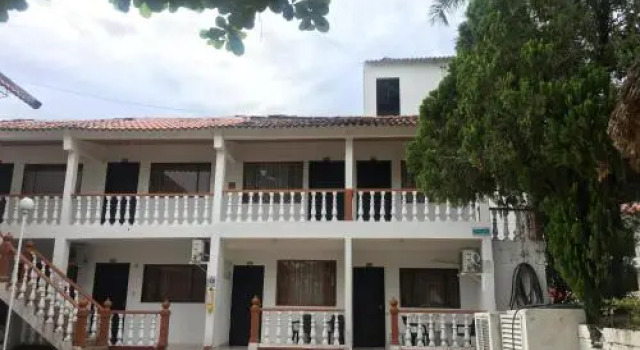 Casa de Verano La Alborada en Condominio Ecológico, Boek Hotel Girardot Cundinamarca