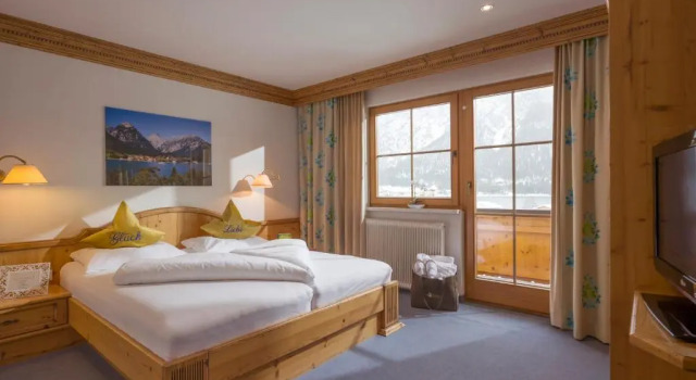 Семейный люкс Hotel Caroline