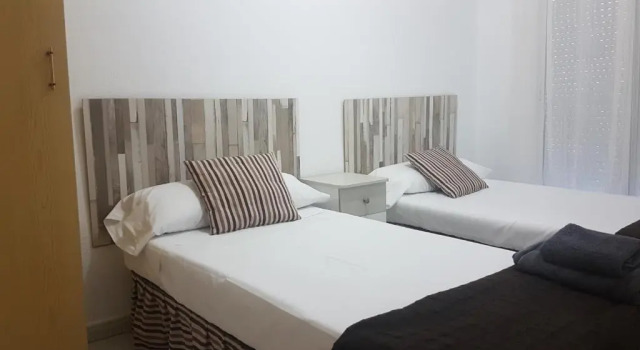 Апартаменты Apartamentos la Bastida