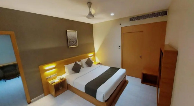 Люкс Hotel Suba Elite Vadodara