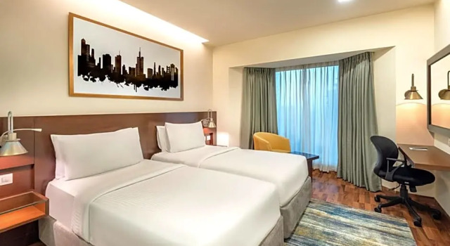 Номер Standard Radisson Gurugram Sohna Road City Center