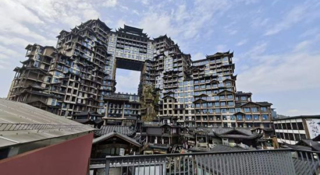Moonview Boutique Guesthouse (Zhangjiajie Seventy-two Wonderful Buildings Scenic Area Branch)