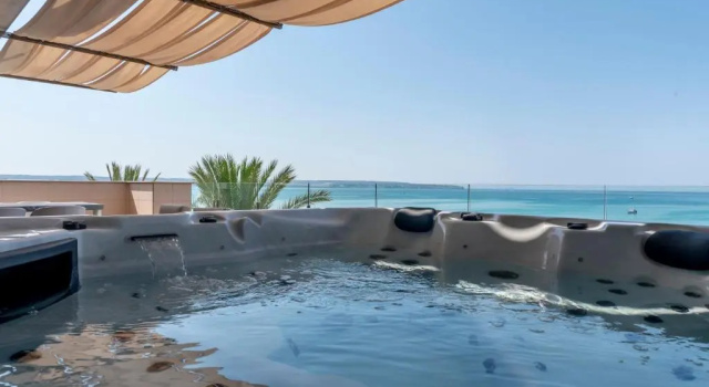 Апартаменты с 2 комнатами с видом на море Apartaments Delfin