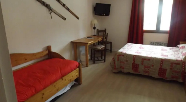 Четырёхместный номер Standard Hôtel La Redoute