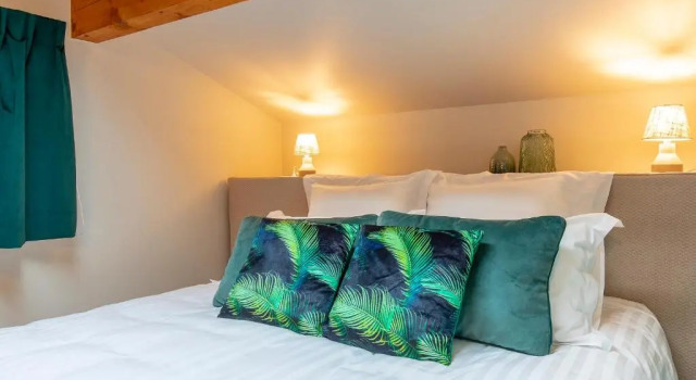 Le Catarina, Buchen Sie Hotel Lathuile Lac d’Annecy