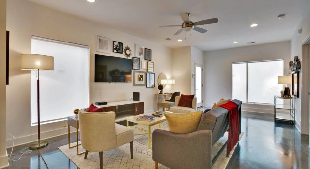 Modern 8bed/4ba Home w/ Roof Deck & Grill by Domio, Prenota Hotel Hotel a Tennessee con parcheggio, Parcheggio